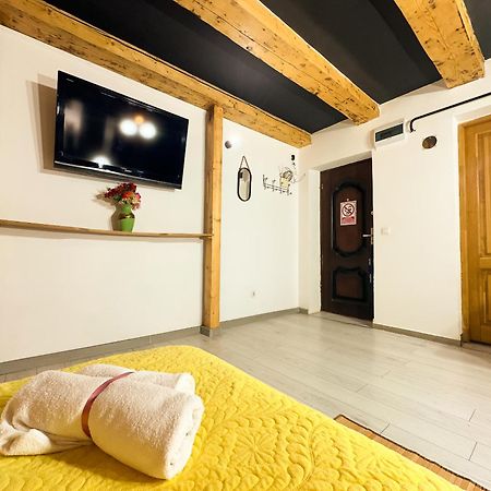 Venus Central Lux Studio Craiova Exteriér fotografie