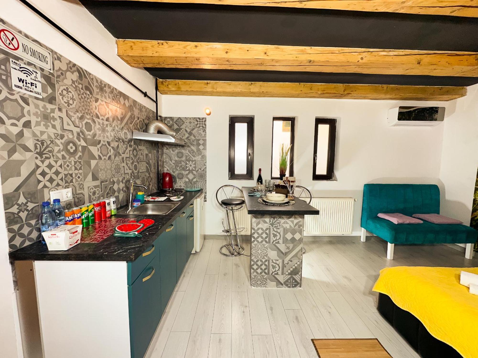 Venus Central Lux Studio Craiova Exteriér fotografie