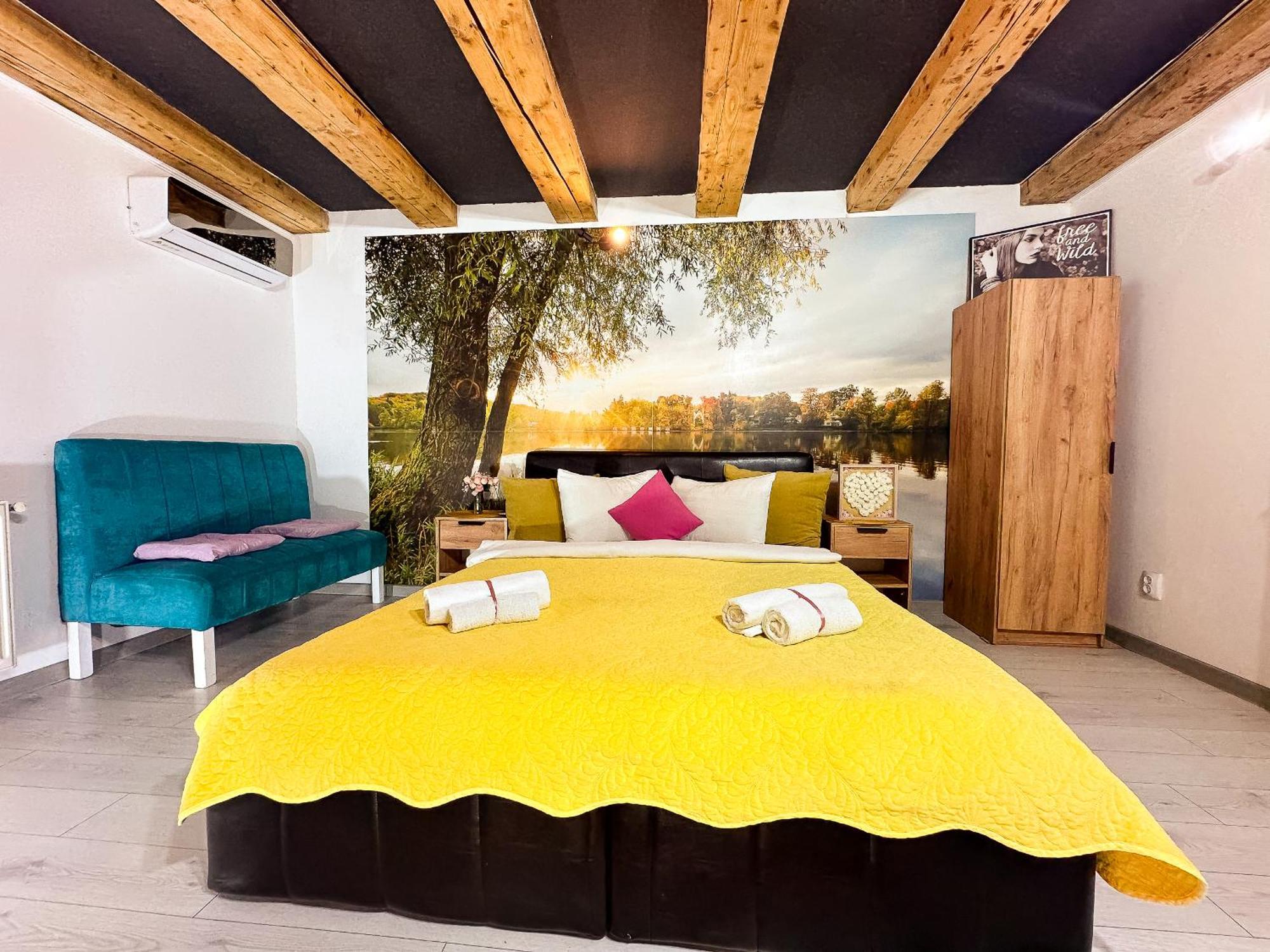 Venus Central Lux Studio Craiova Exteriér fotografie