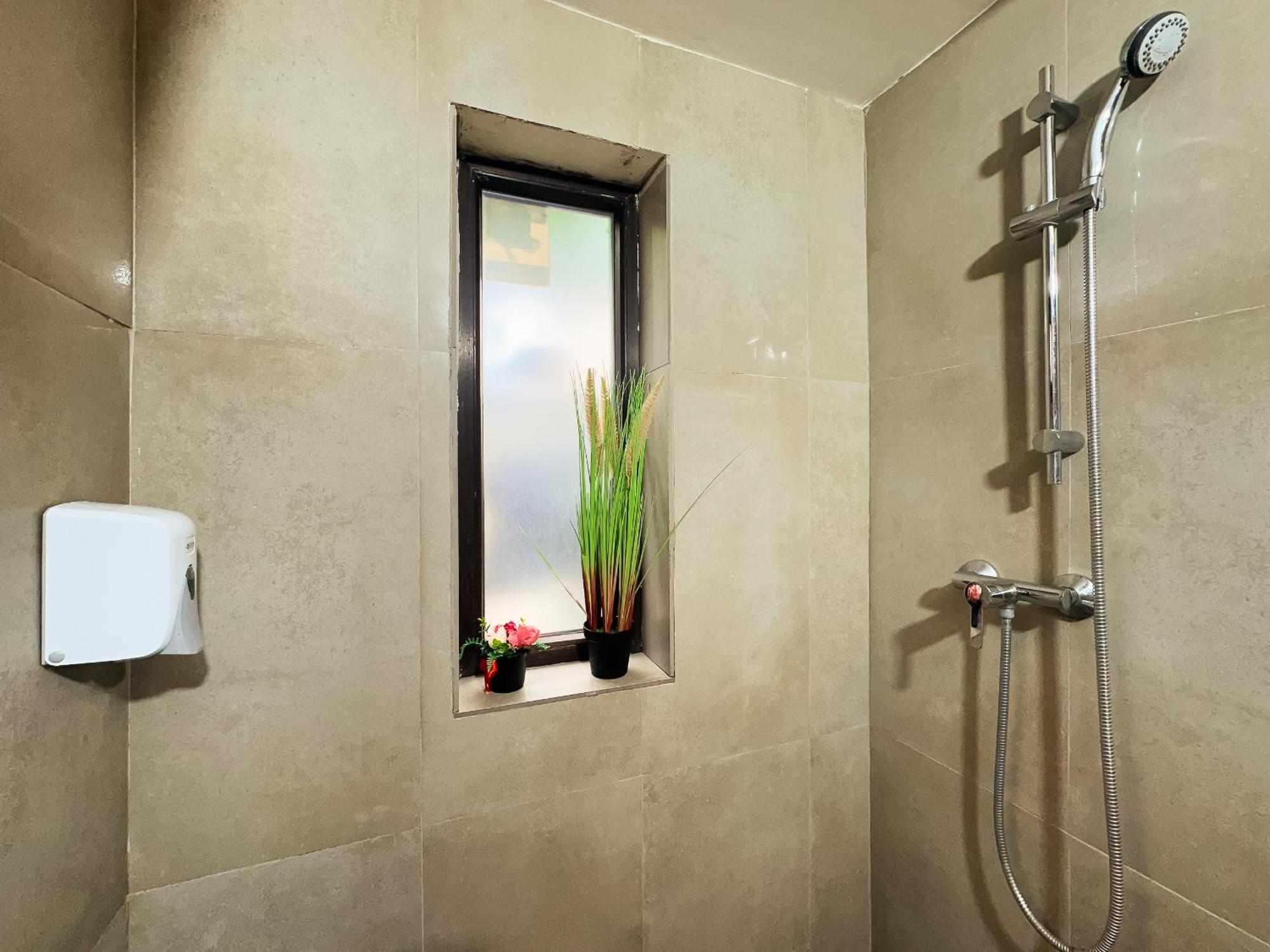 Venus Central Lux Studio Craiova Exteriér fotografie